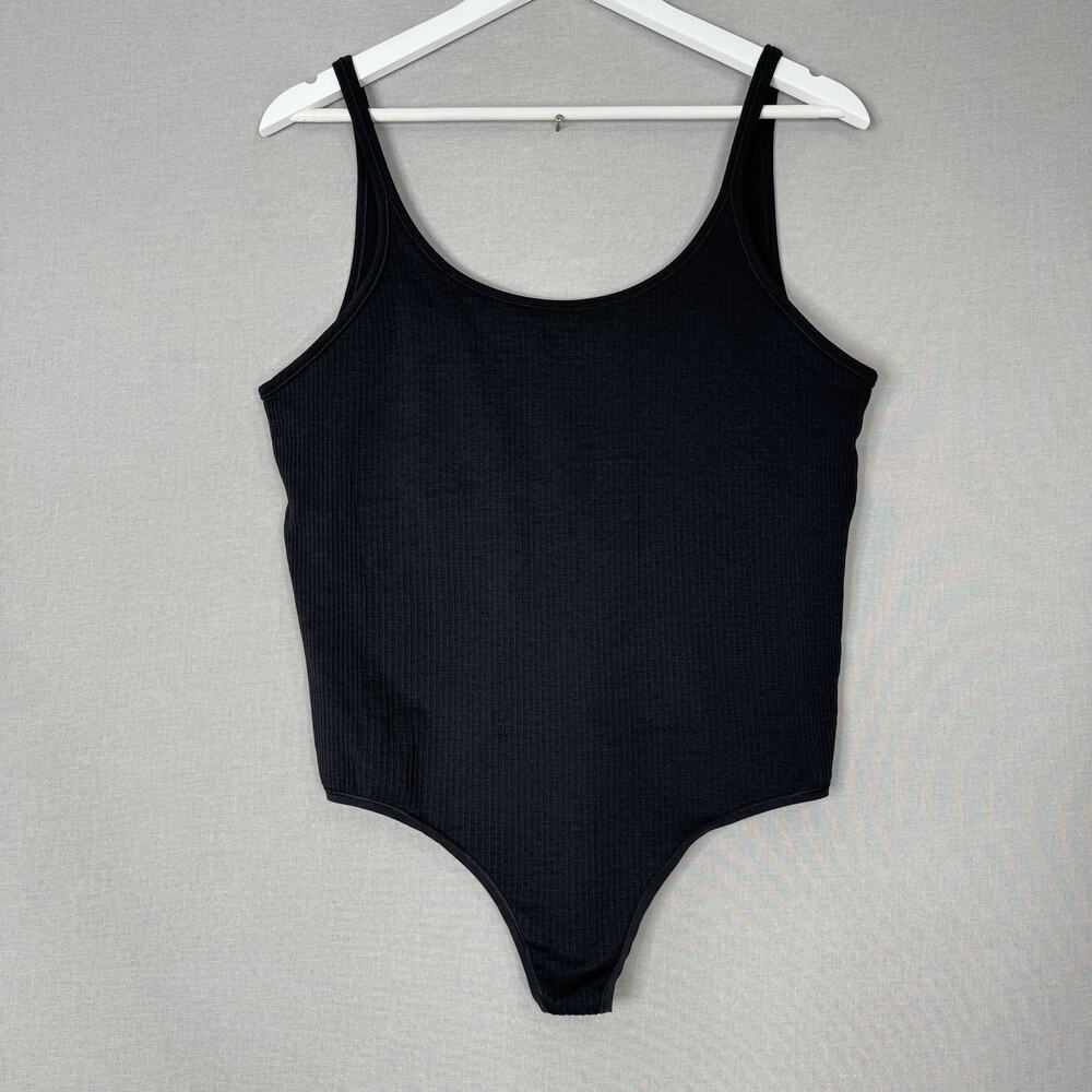Lululemon Womens Top 12 Black Ebb to Street Bodysuit Rib Thong Back Built in Bra